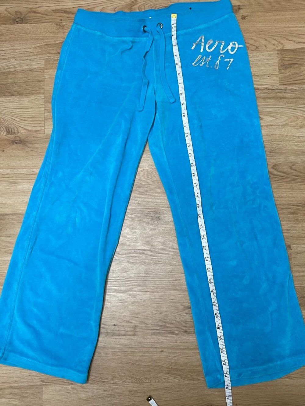 blue pants